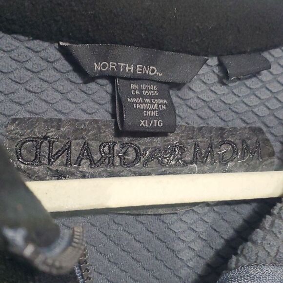 MGM Grand Detroit logo North End jacket women's size xl black fleece zip pockets - Picture 6 of 16